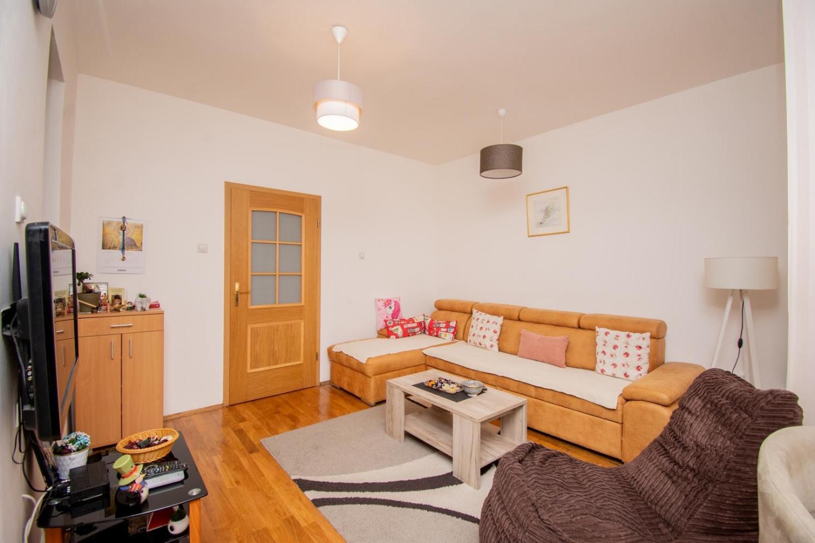 Apartman Klara Petrovac Eksteriør bilde